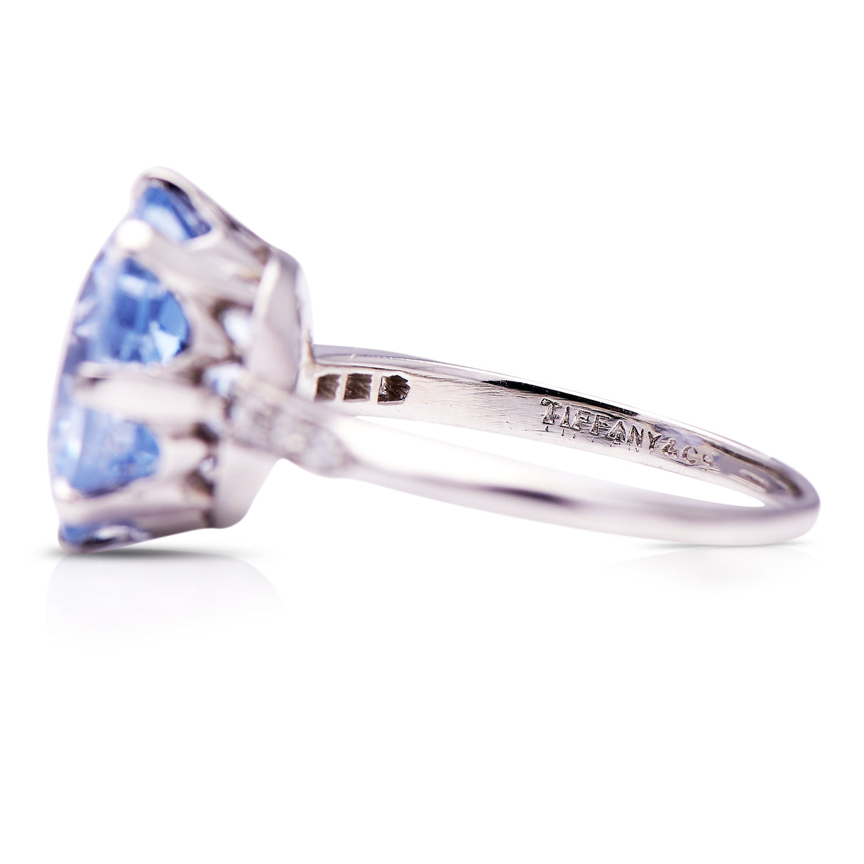 Antique | Tiffany&co | 1920s, sapphire and diamond ring