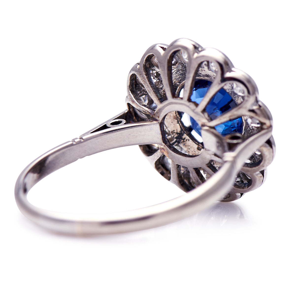 Untreated Vintage AntiqueArt Deco, 18ct White Gold, Burmese Sapphire and Diamond Engagement Ring 3