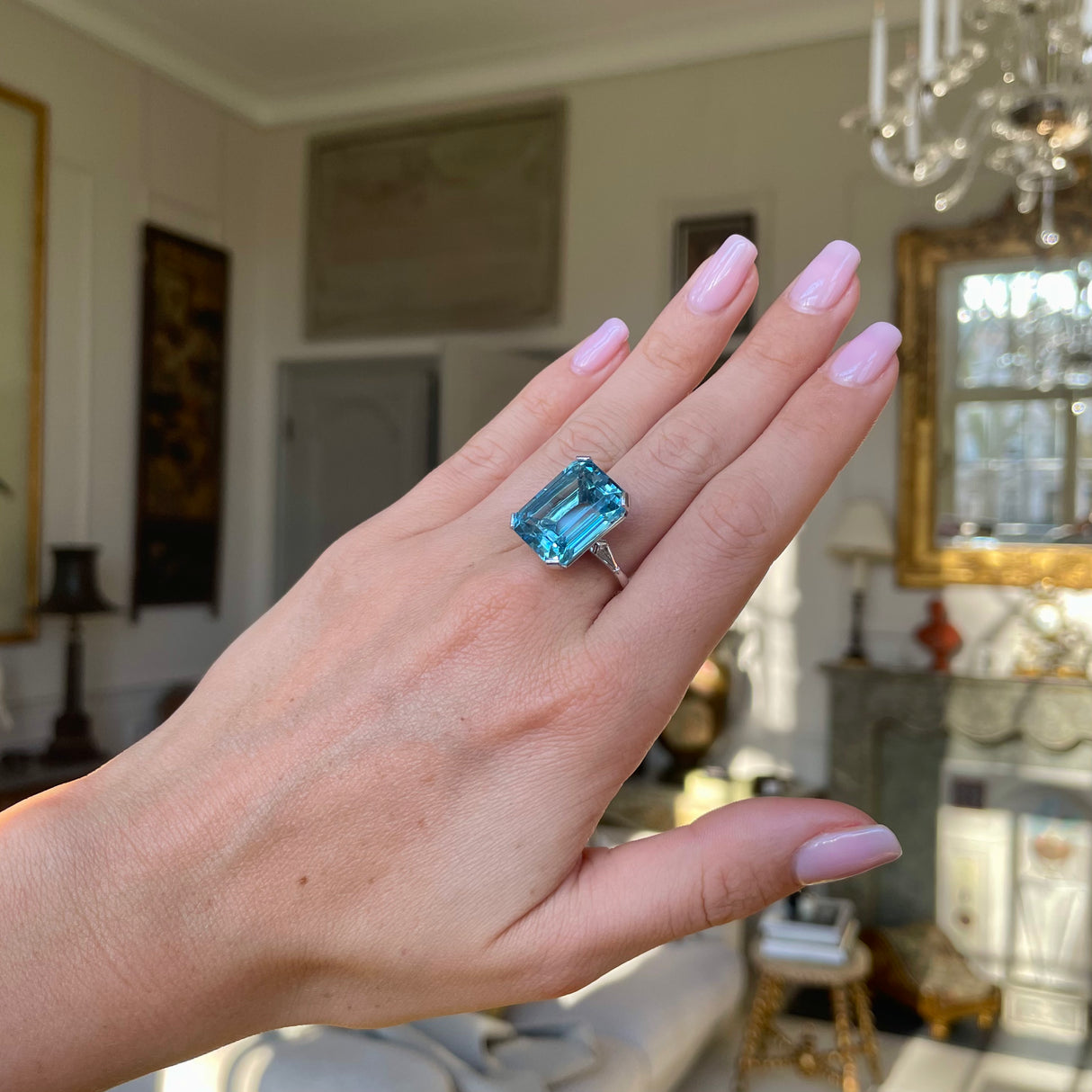 Vintage, Art Deco aquamarine and diamond ring, platinum