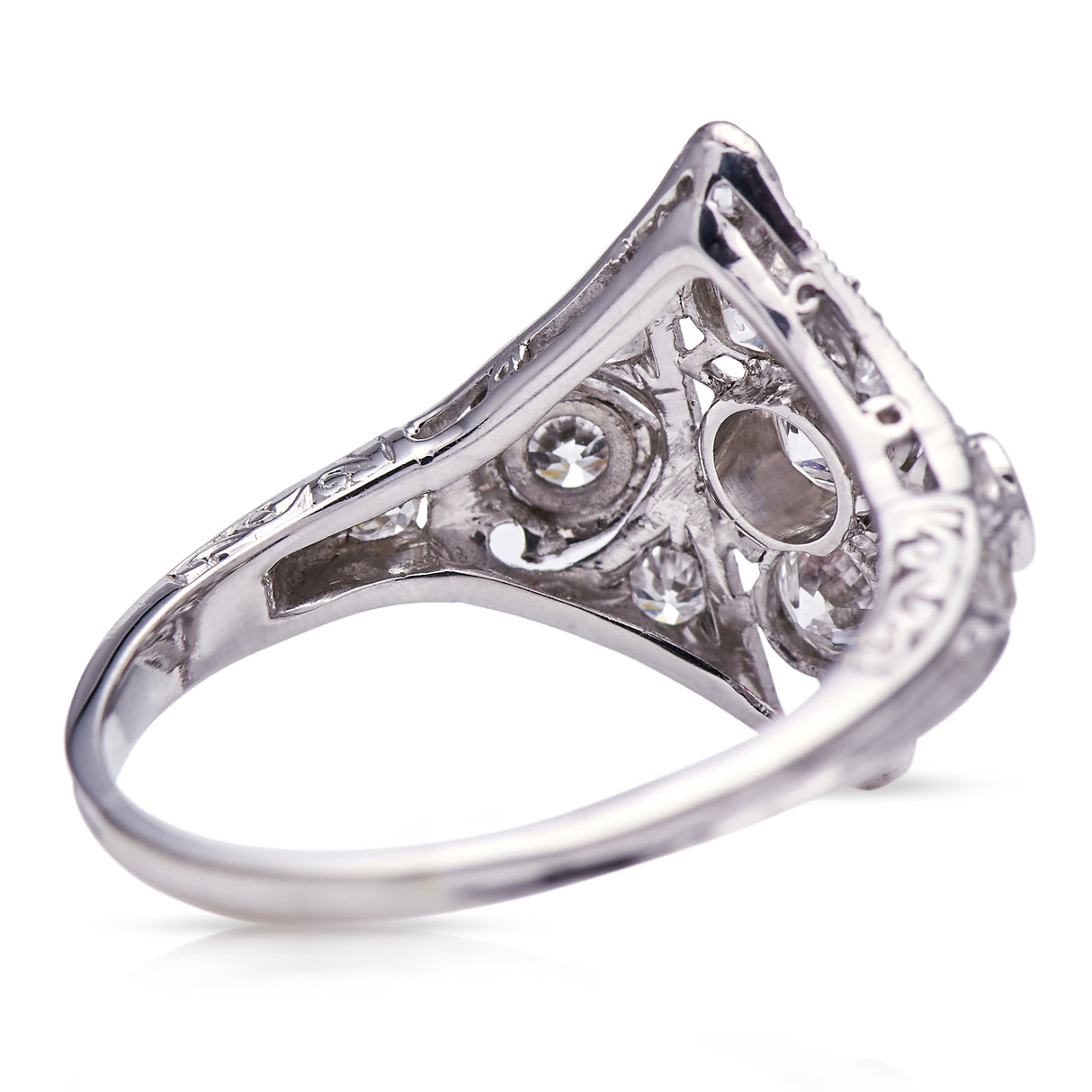 Antique Art Deco, 18ct white gold, diamond engagement ring