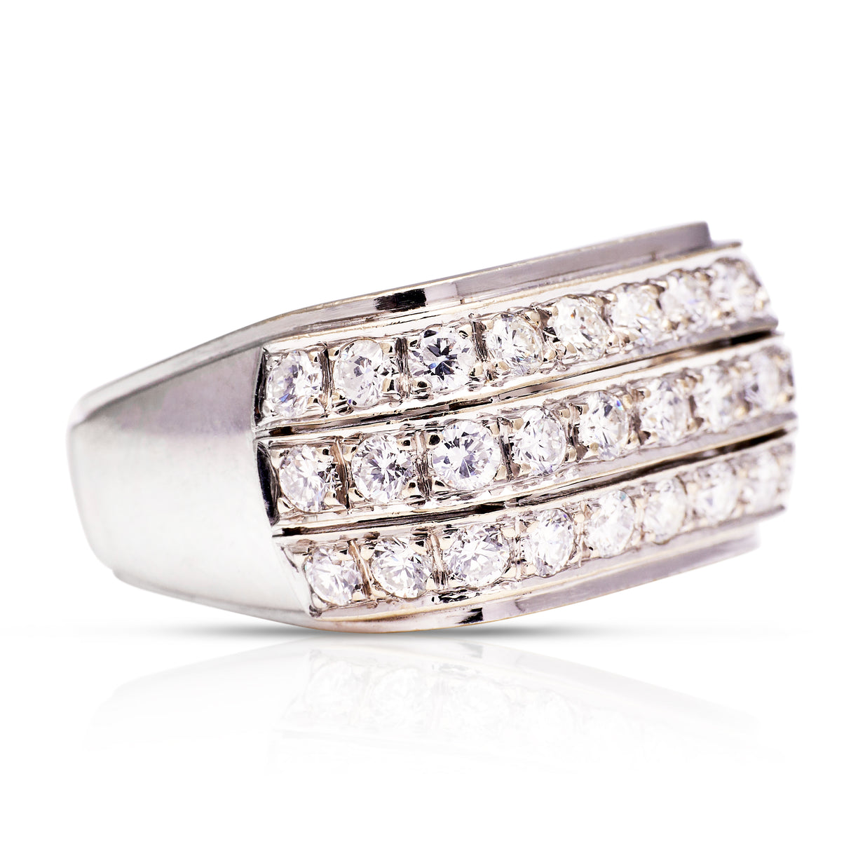 Stunning | vintage diamond ring