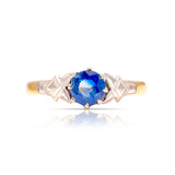 1700-Vintage, 1960s single-stone sapphire ring front