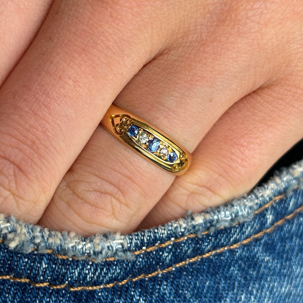 Antique, Victorian sapphire & diamond five-stone ring