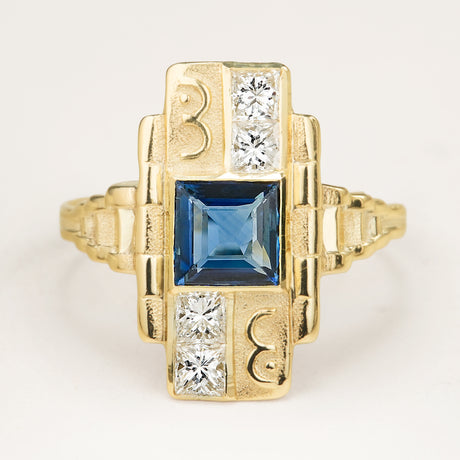 Art Deco style, Austrian sapphire and diamond ring
