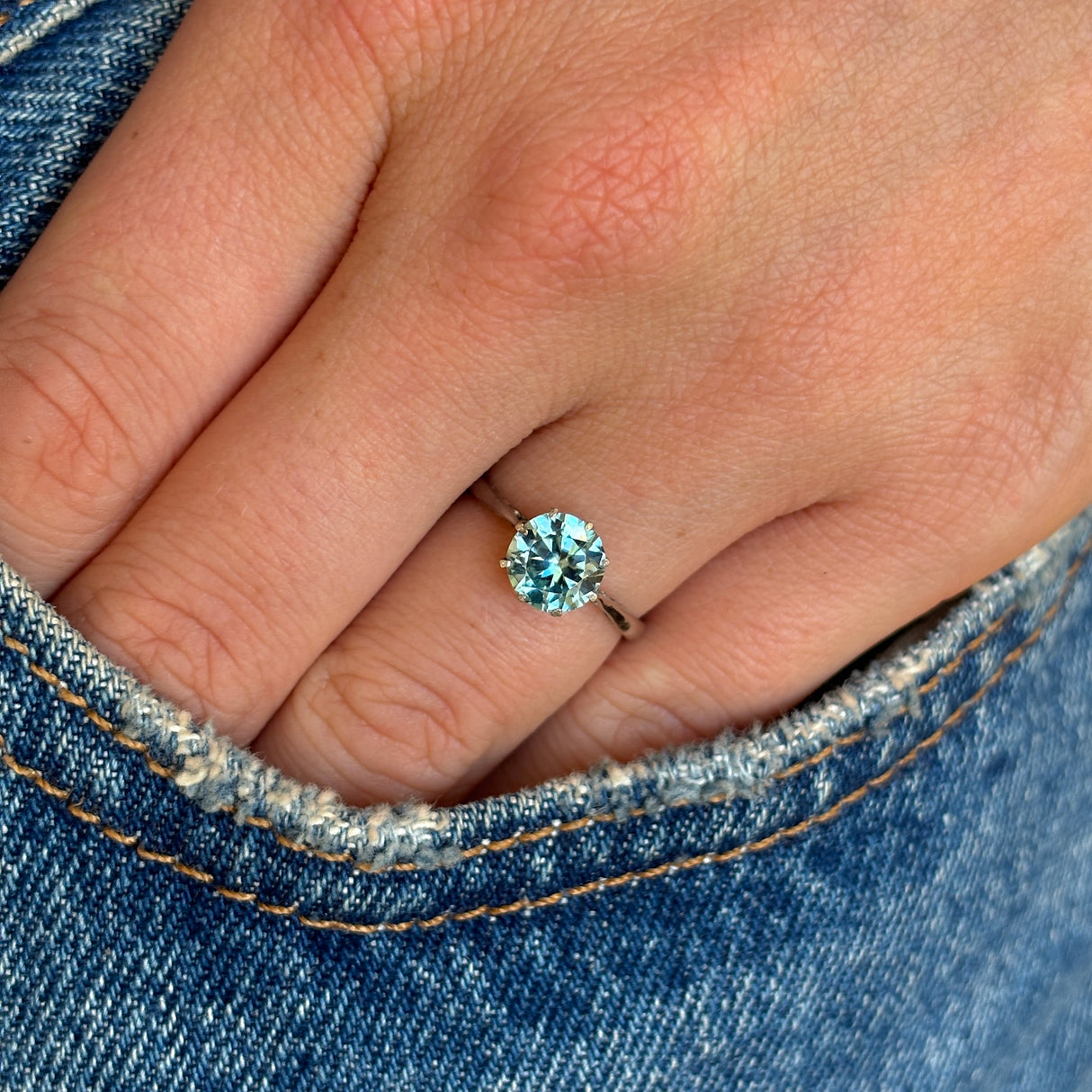Vintage, Art Deco single-stone zircon ring