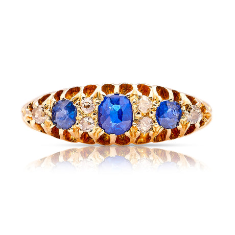Antique, Edwardian sapphire & diamond ring