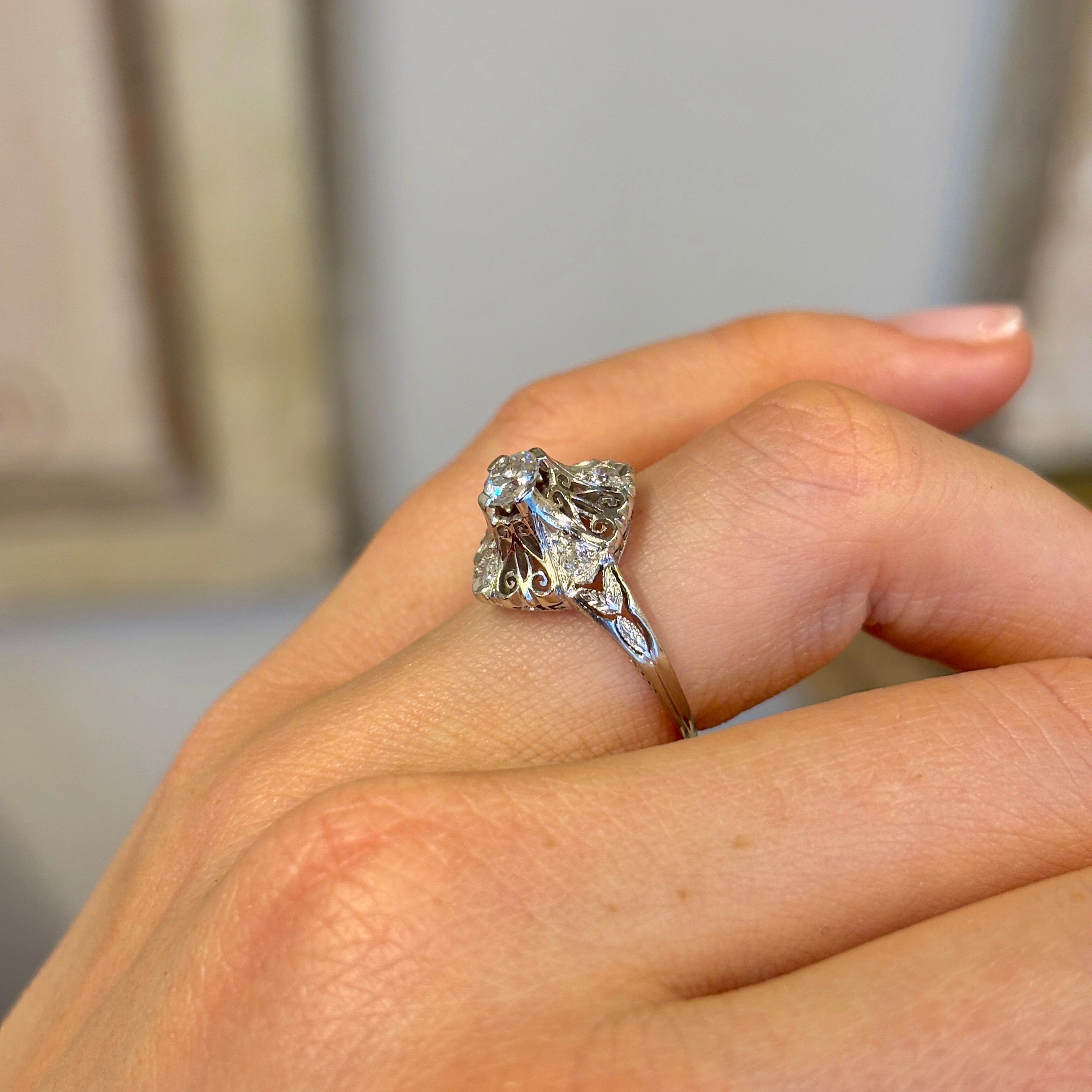 Vintage, Art Deco diamond engagement ring, 18ct white gold