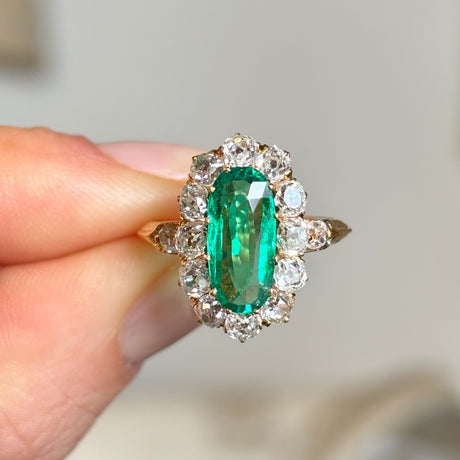 Antique, Edwardian emerald & diamond cluster ring