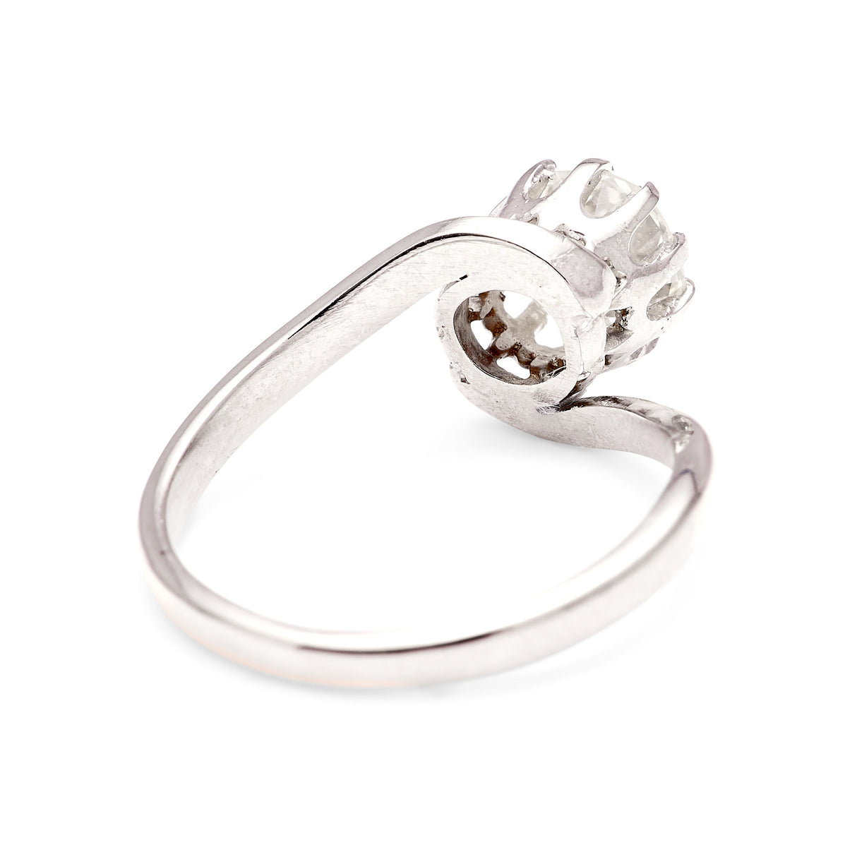 Vintage, Art Deco solitaire diamond twist ring