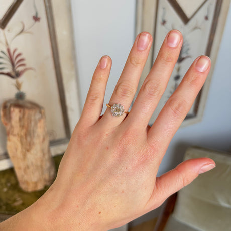 Vintage, Art Deco brown-cinnamon diamond cluster ring