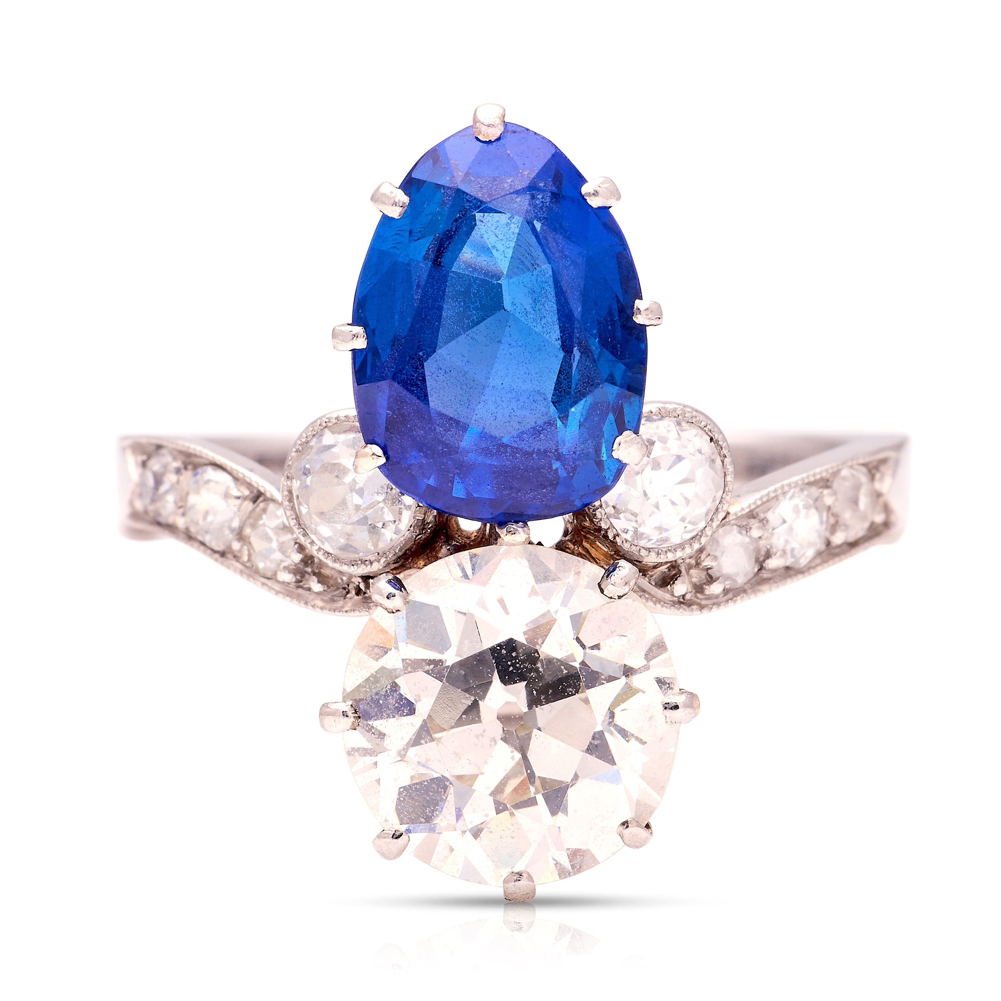Antique, Belle Époque 8ct cushion-cut sapphire and diamond