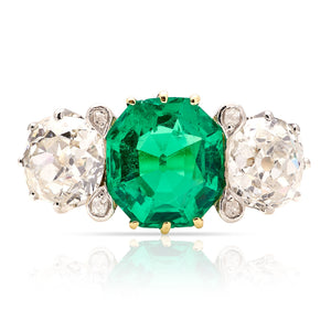 Antique, Belle Époque emerald & diamond three-stone ring