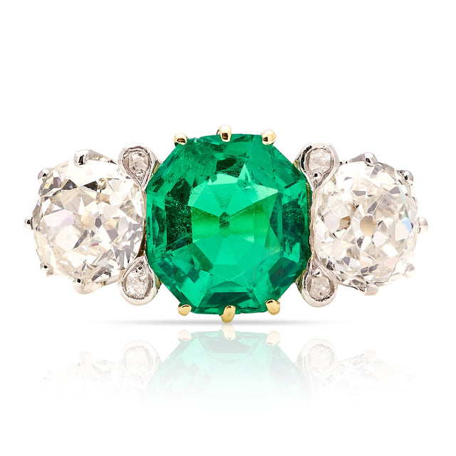 Antique, Belle Époque emerald & diamond three-stone ring