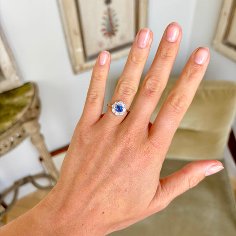 Antique, Edwardian sapphire & diamond daisy cluster ring