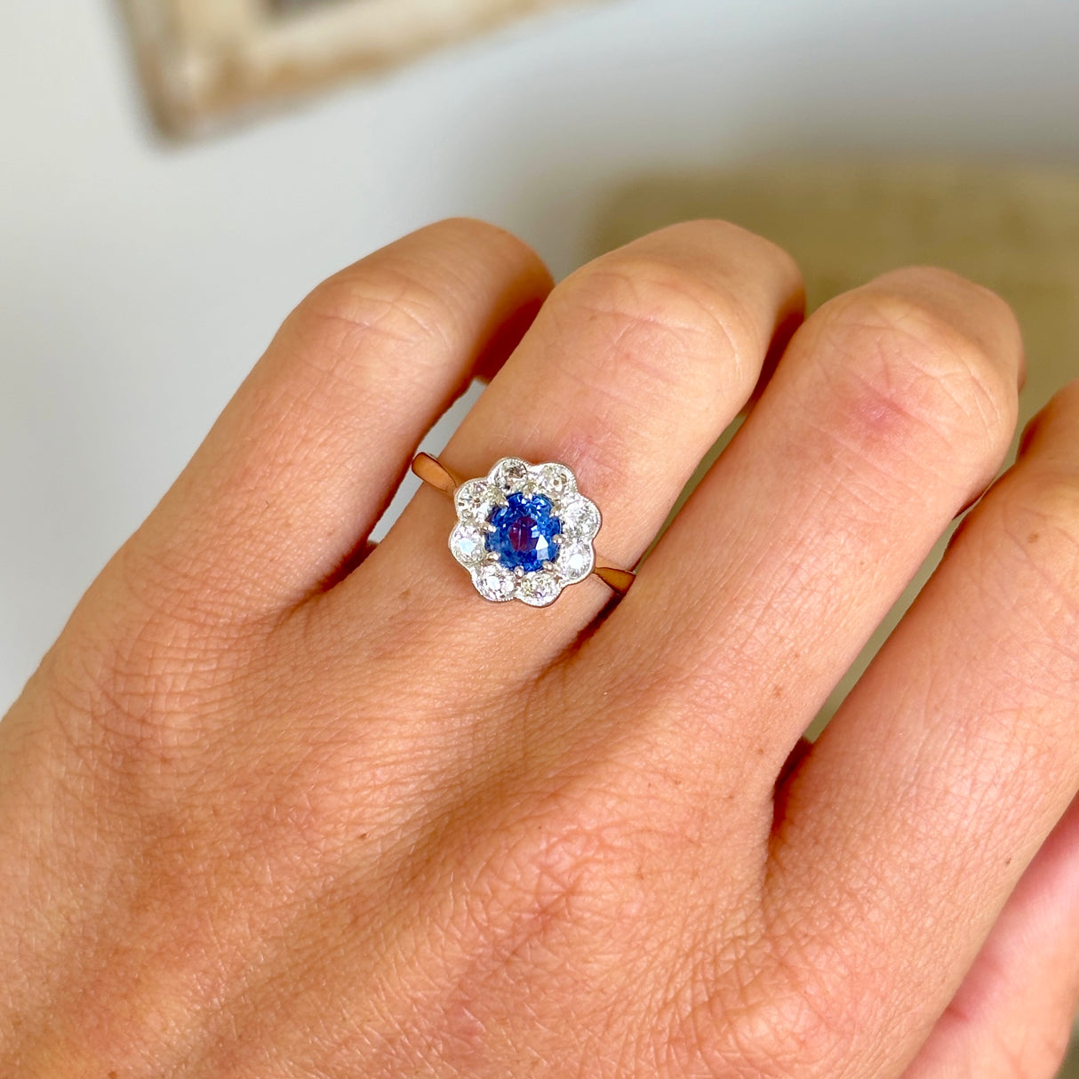 Antique, Edwardian sapphire & diamond daisy cluster ring