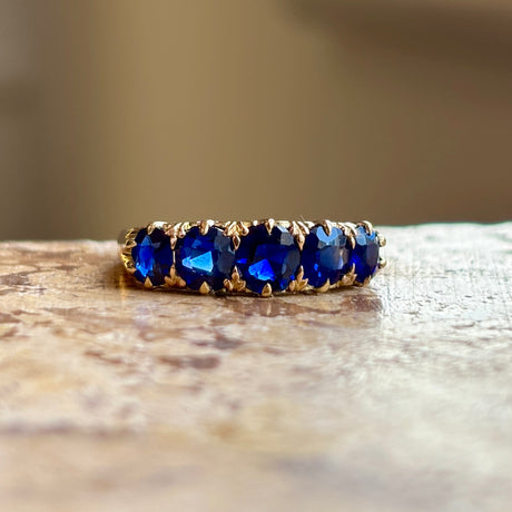 Antique, Victorian sapphire half-hoop ring