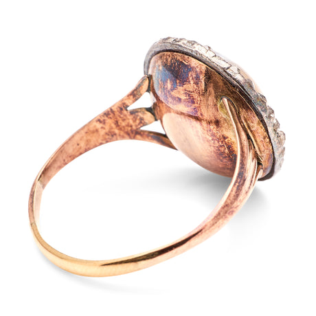 Antique, Georgian bi-colour agate & diamond cluster ring