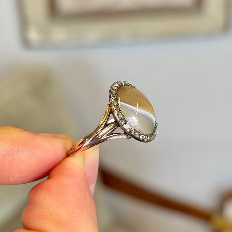 Antique, Georgian bi-colour agate & diamond cluster ring