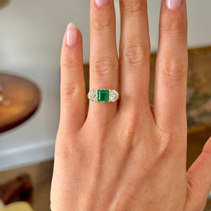 Antique, Victorian emerald & diamond three-stone ring