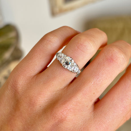 Antique, Victorian three-stone diamond ring