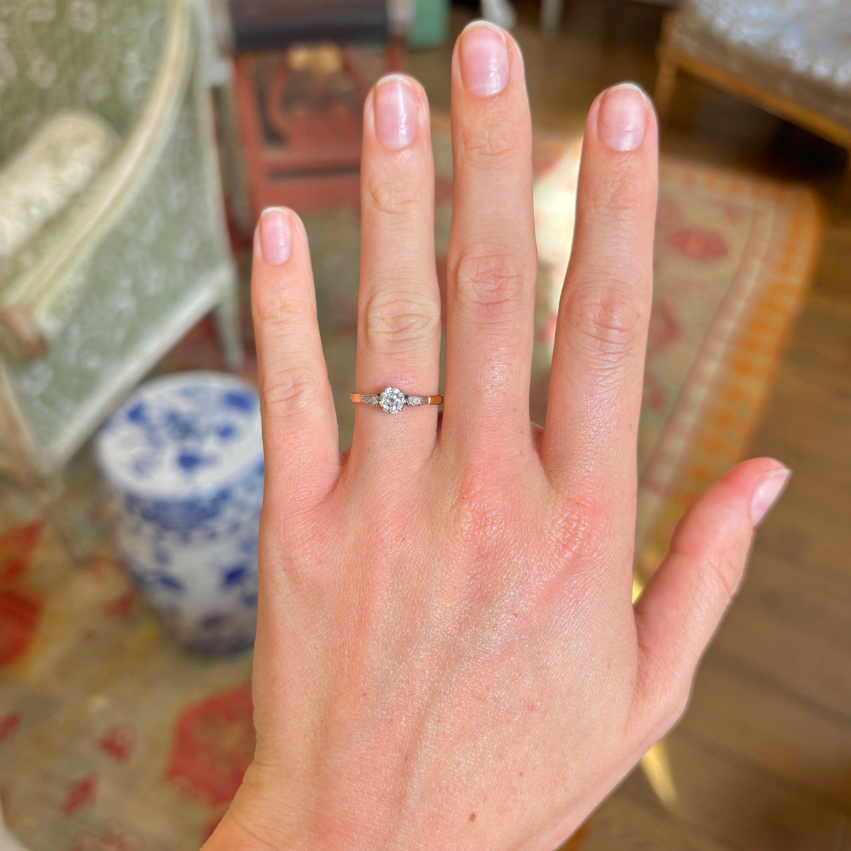 Antique, Edwardian old-cut diamond engagement ring