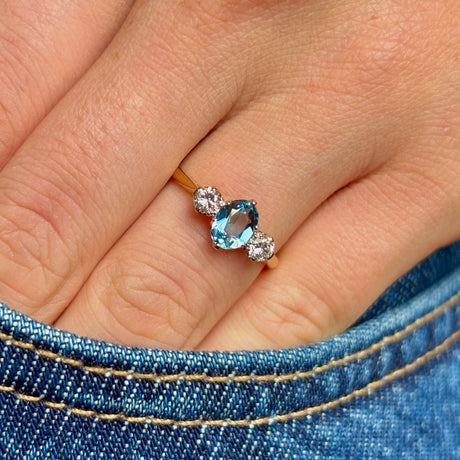 Vintage, 1920s aquamarine & diamond three-stone ring