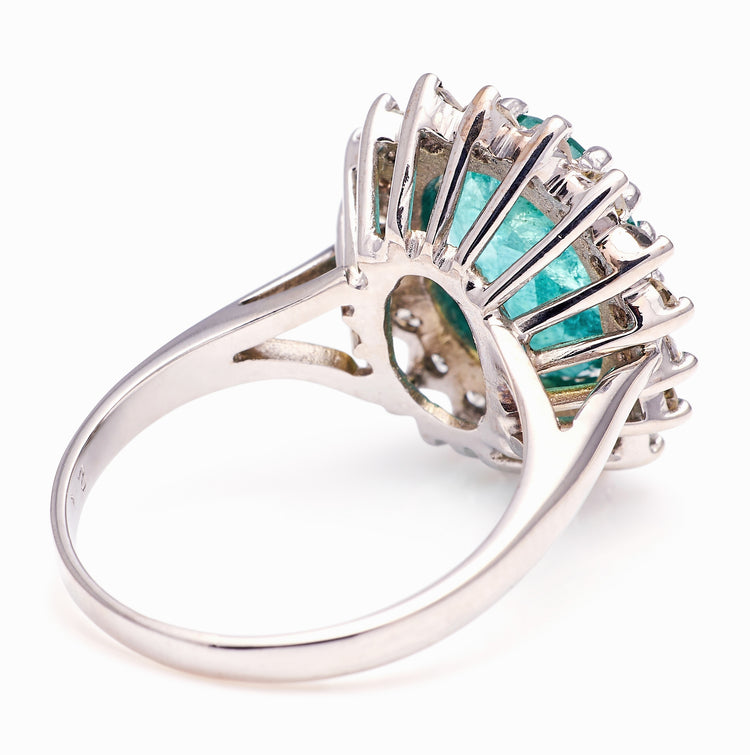 Exclusive Vintage Emerald Ring