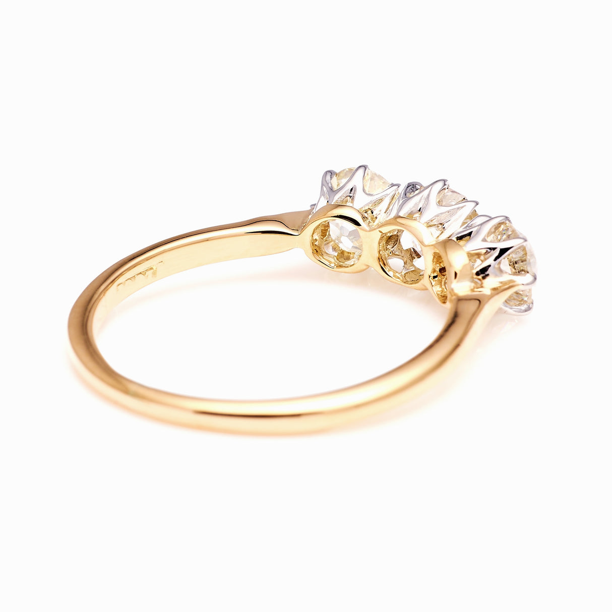 Antique, Victorian three-stone diamond ring