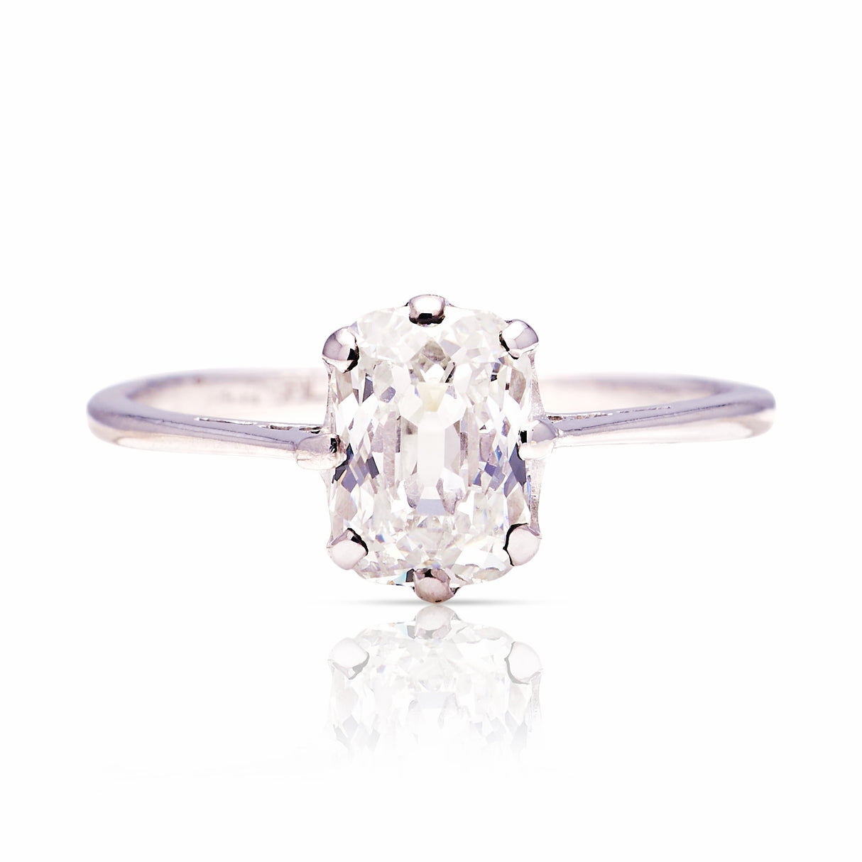 Antique, Edwardian old-cut diamond solitaire ring
