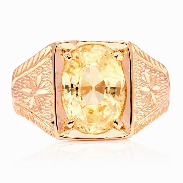 Antique, Late Victorian yellow sapphire signet ring