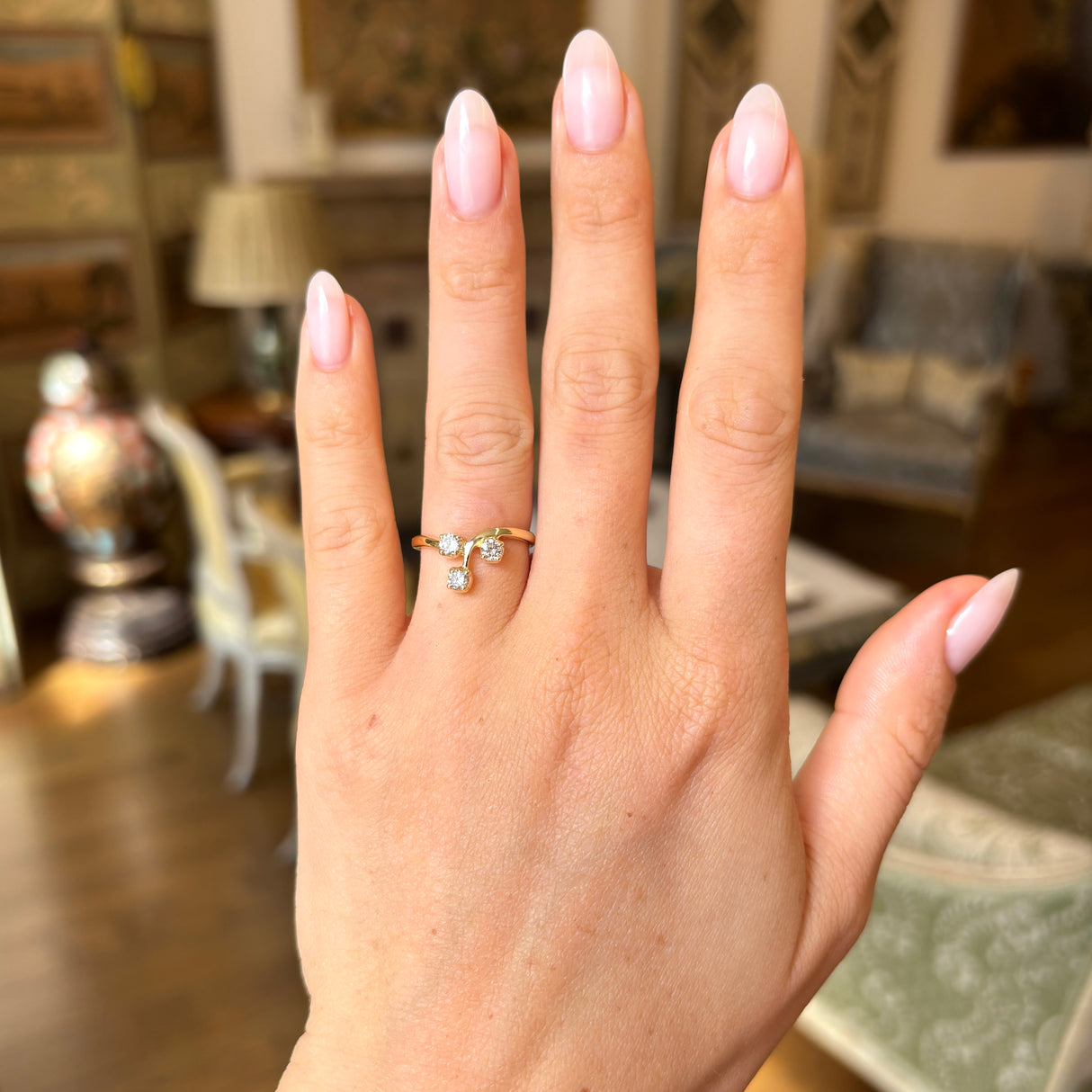 Vintage, 1990s three-stone diamond ring