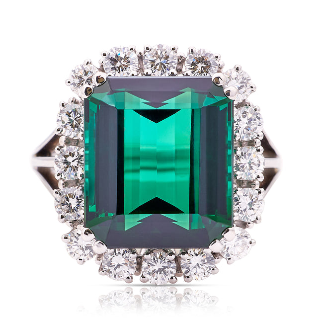 Vintage, 1950s 10ct chrome green tourmaline & diamond cocktail ring