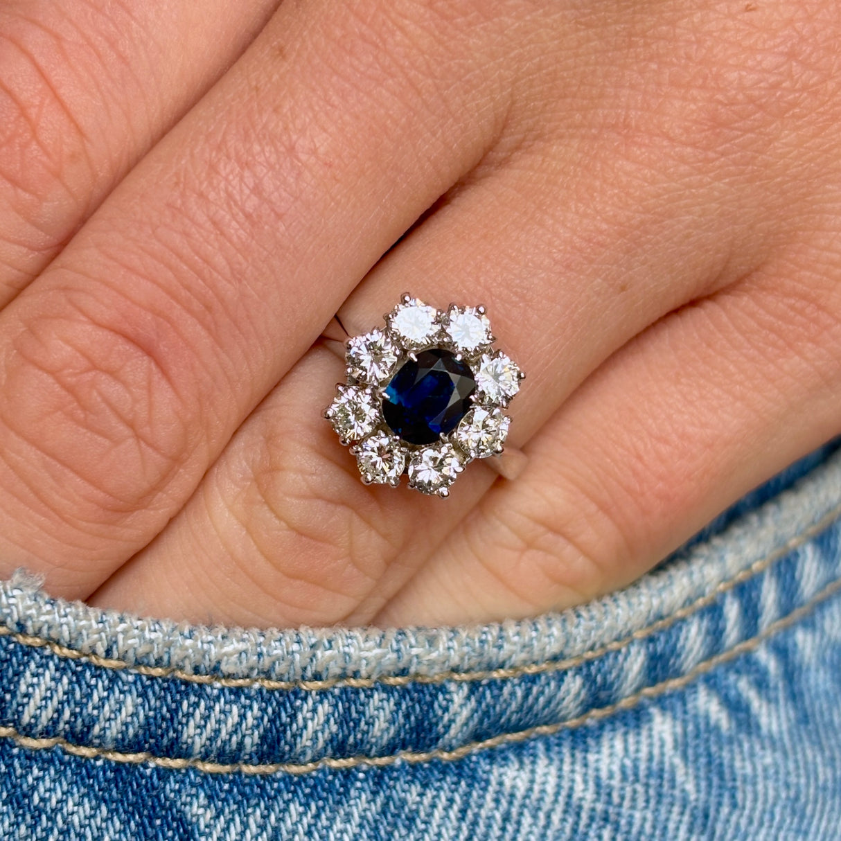 Vintage, 1950s sapphire & diamond cluster ring