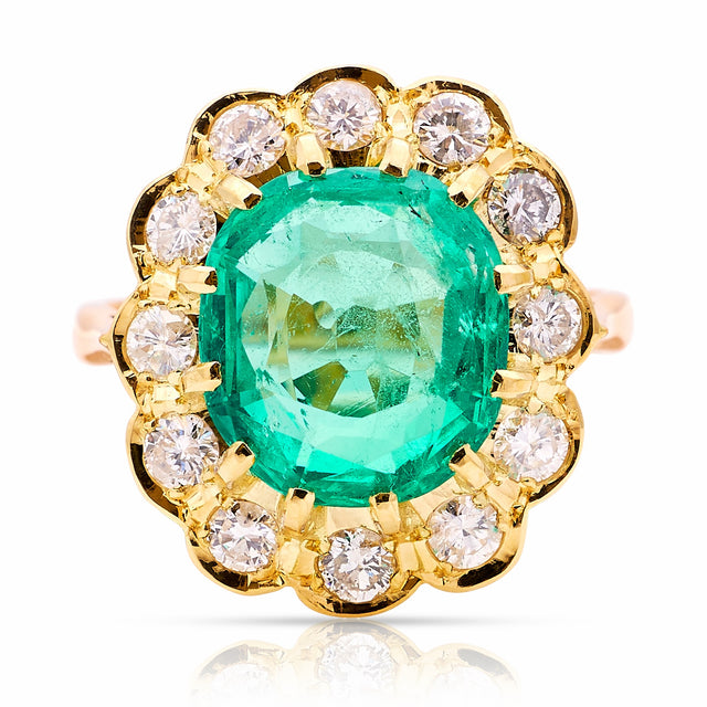 Vintage, 1980s Colombian emerald & diamond cluster ring