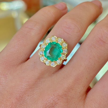 Vintage, 1980s emerald & diamond cluster ring