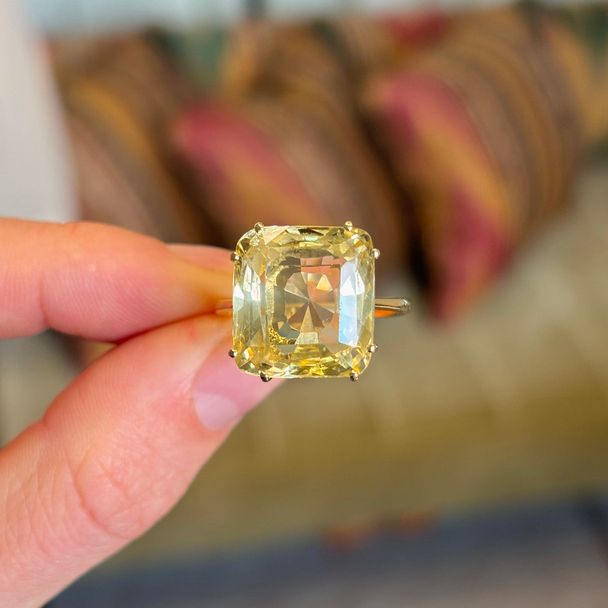 Vintage, 1950s Sri Lankan 15ct yellow sapphire ring