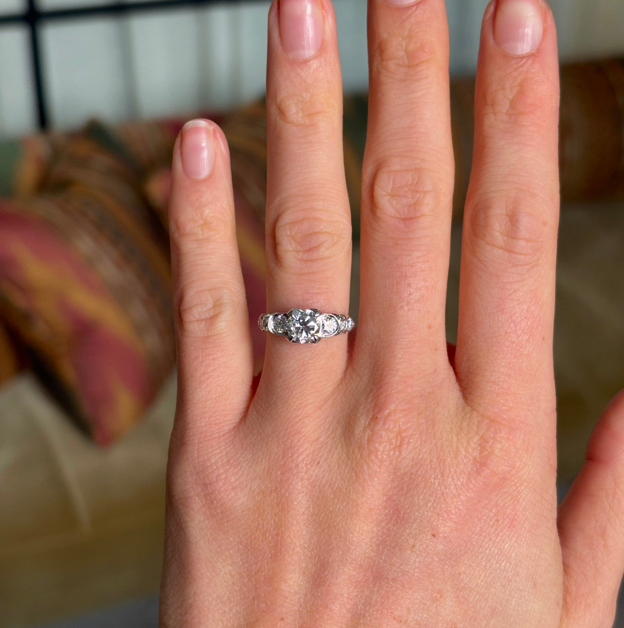 Vintage, Art Deco 0.95ct diamond engagement ring