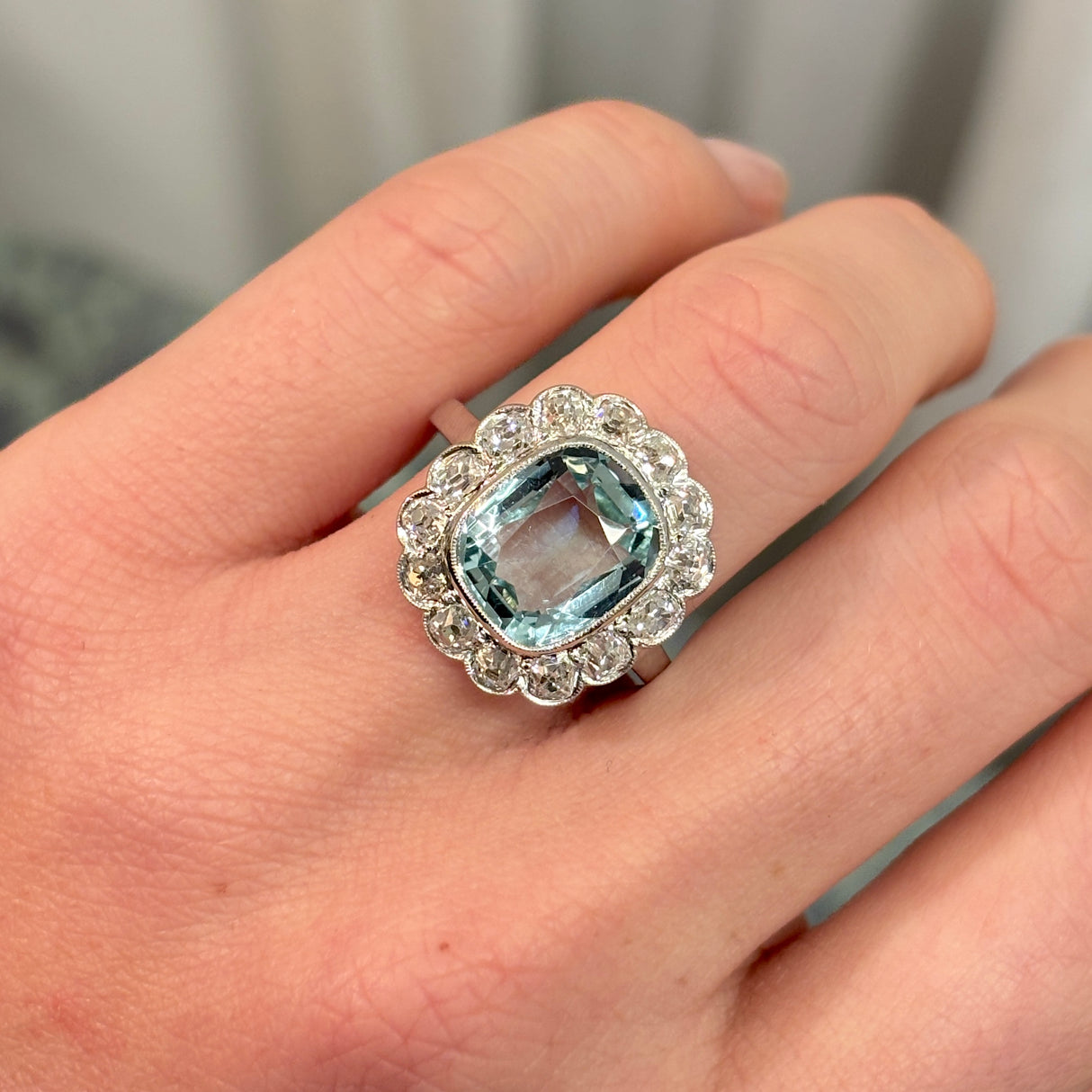 Antique, 1900s aquamarine & diamond cluster ring