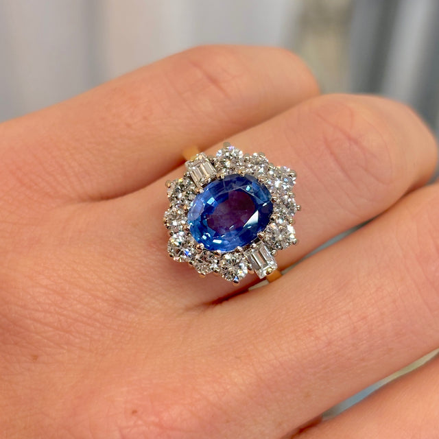 Vintage, 1980s sapphire & diamond cluster ring