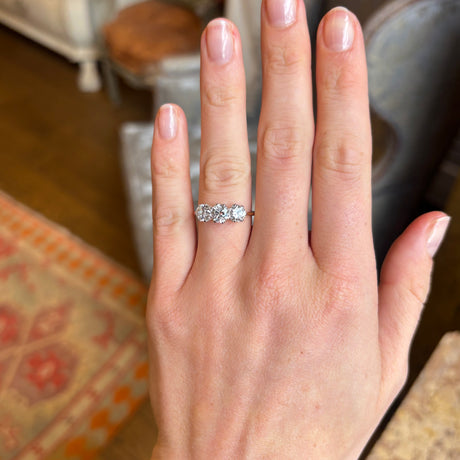 Vintage, 1950s three-stone diamond ring