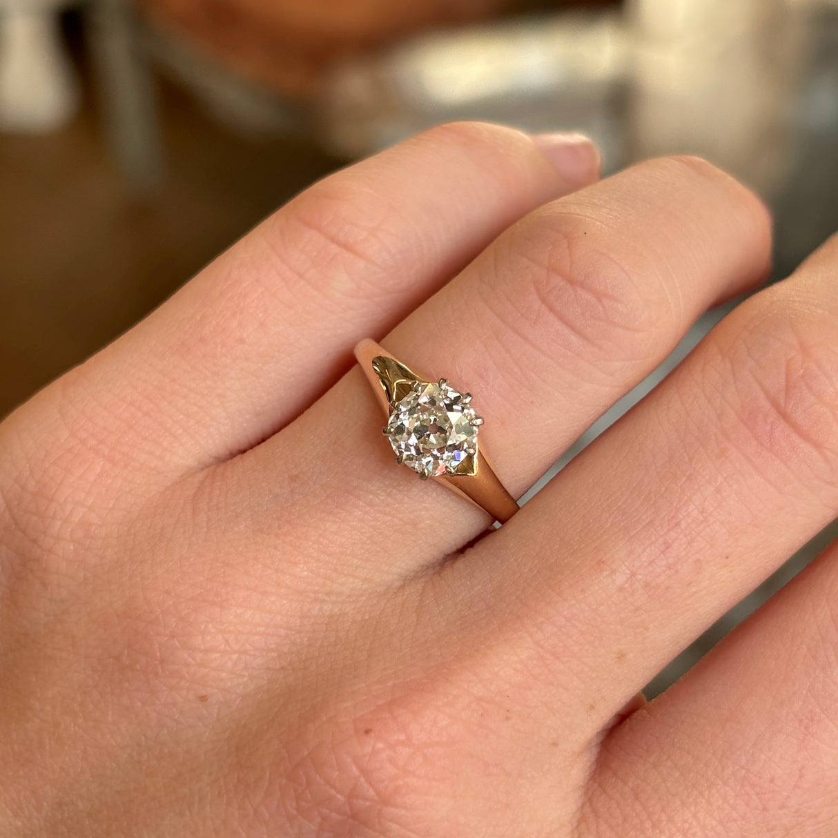 Vintage, 1940s solitaire diamond engagement ring