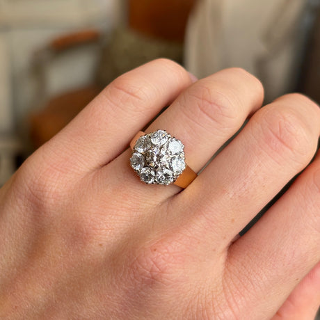 Vintage, 1980s diamond cluster ring