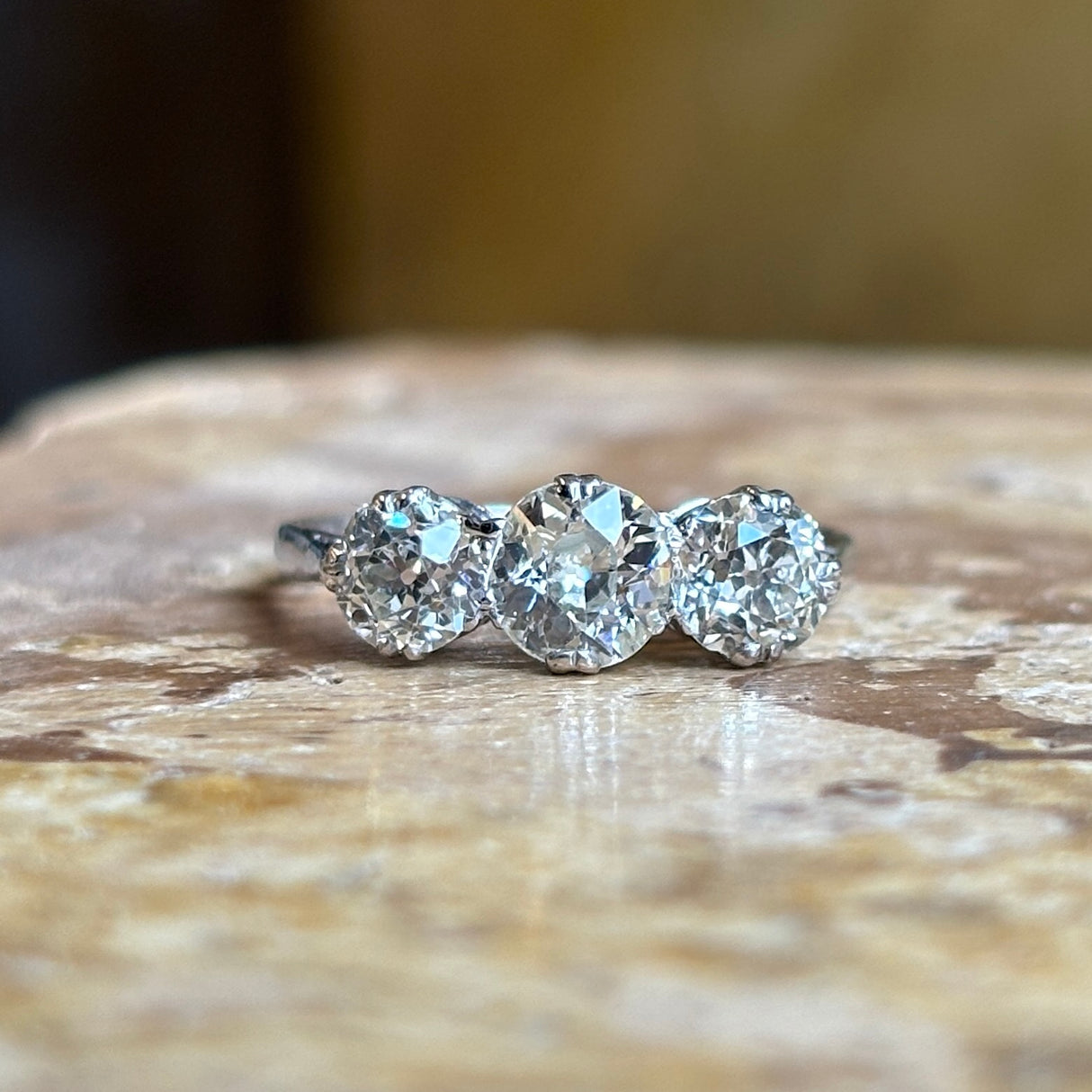 Vintage, 1950s three-stone diamond ring