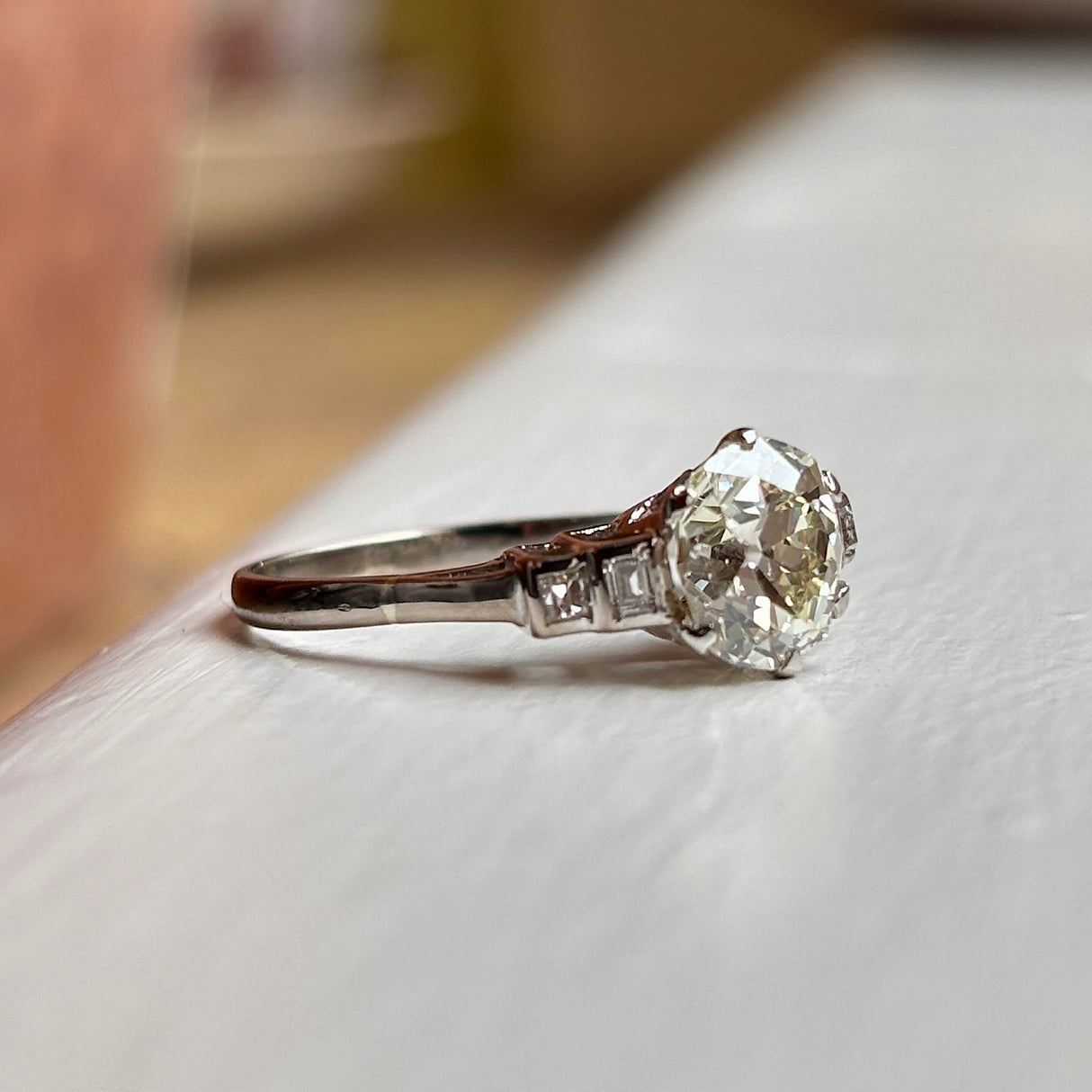 Vintage, Art Deco diamond engagement ring