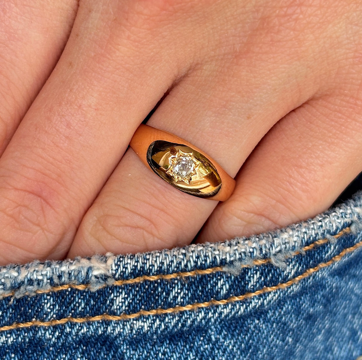 Antique, Victorian diamond solitaire gypsy ring