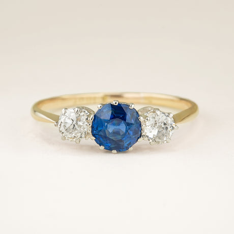 Antique, Edwardian Royal Blue sapphire & diamond three-stone ring