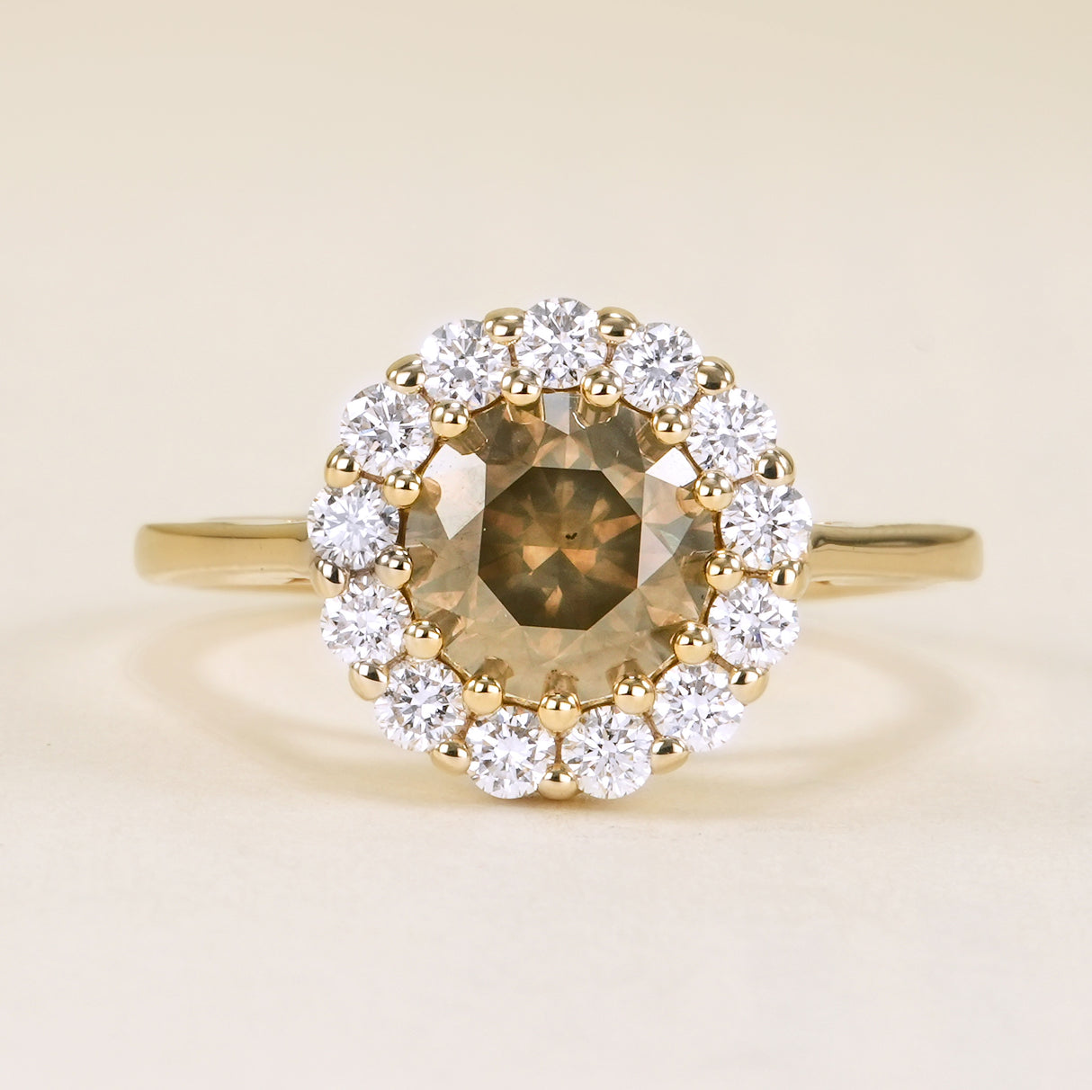 1.40ct Smokey-brown diamond and white diamond cluster ring