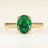 Oval-cut 2ct emerald single-stone ring