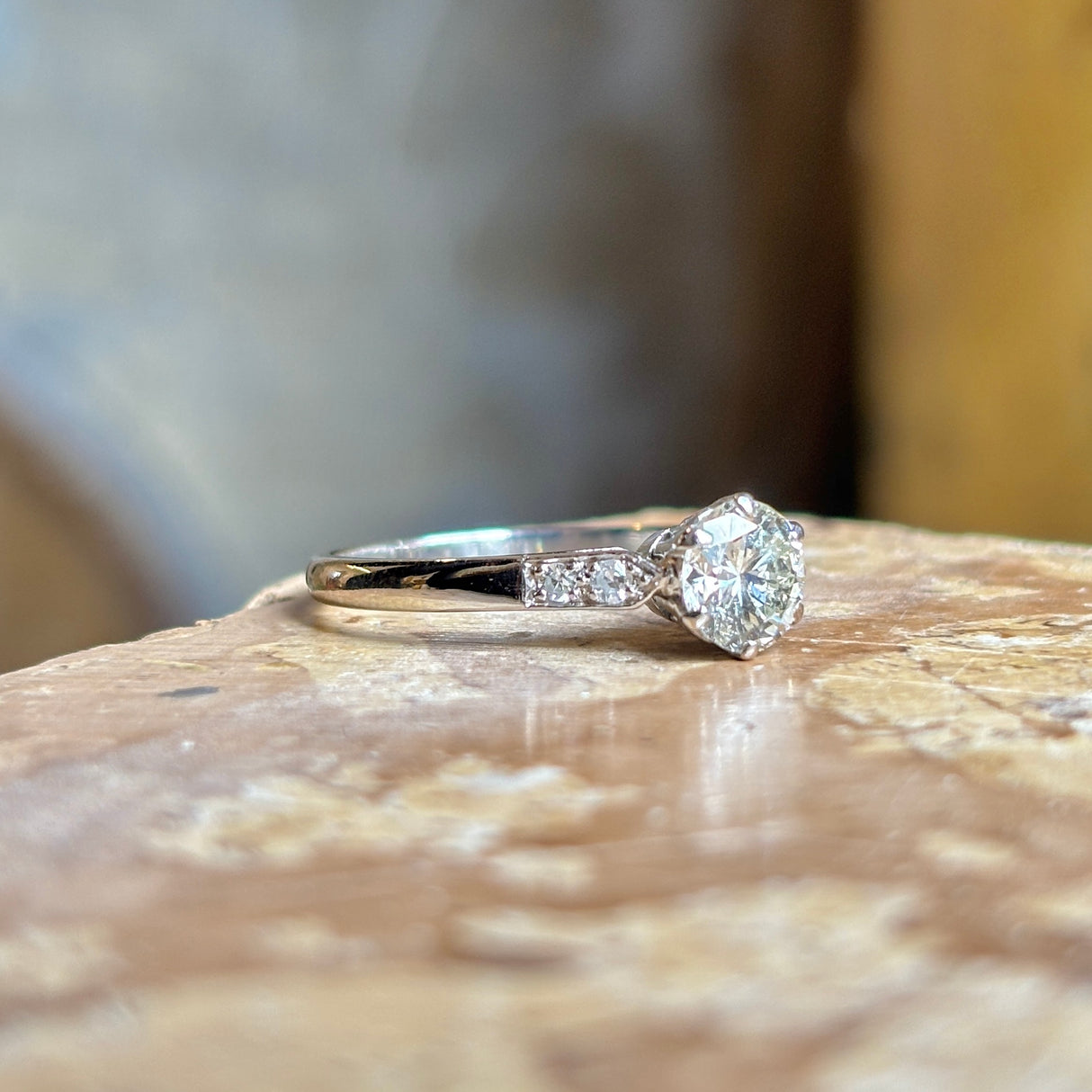 Vintage, 1920s diamond solitaire engagement ring