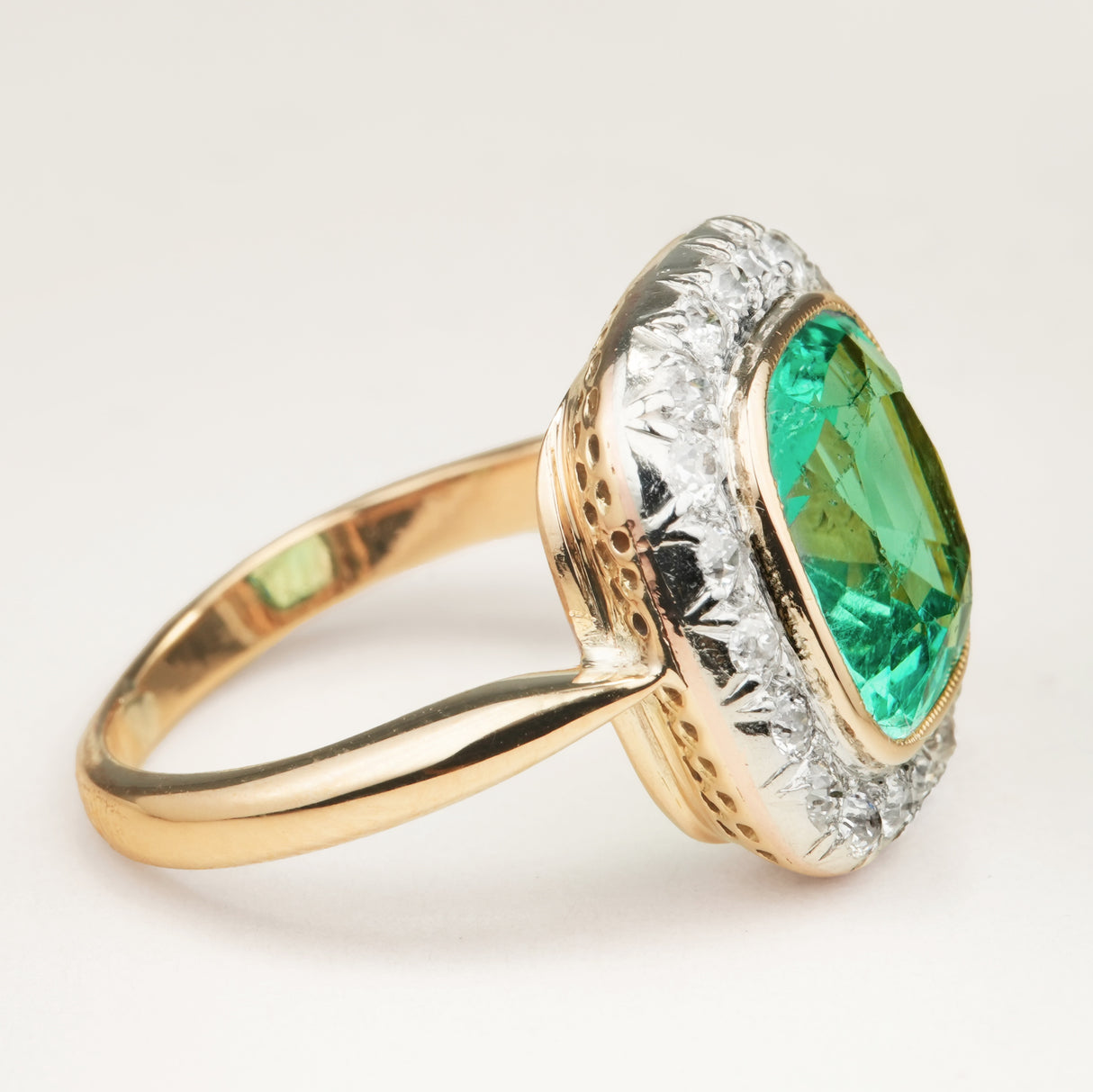 Antique, Victorian emerald and diamond cluster ring